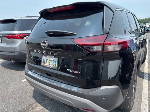 Certified 2023 Nissan Rogue SV AWD/4WD image 8