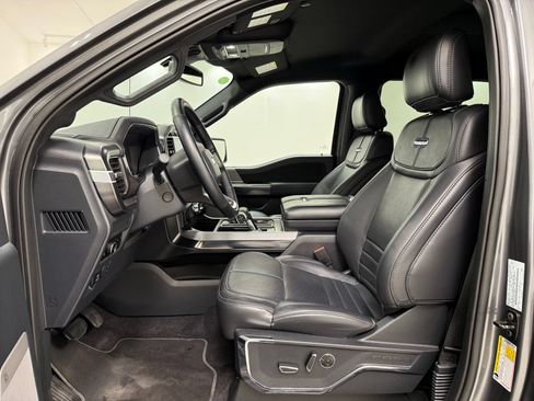 Used 2025 Ford F150 Platinum AWD/4WD image 23
