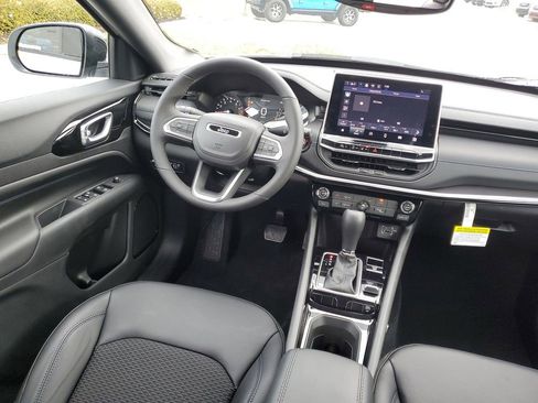 New 2026 Jeep Compass Latitude image 56