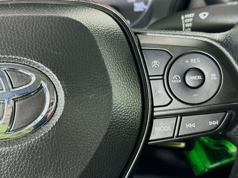 Used 2024 Toyota Corolla LE FWD image 13
