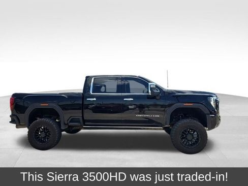 Used 2024 GMC Sierra 3500 Denali Ultimate AWD/4WD image 1