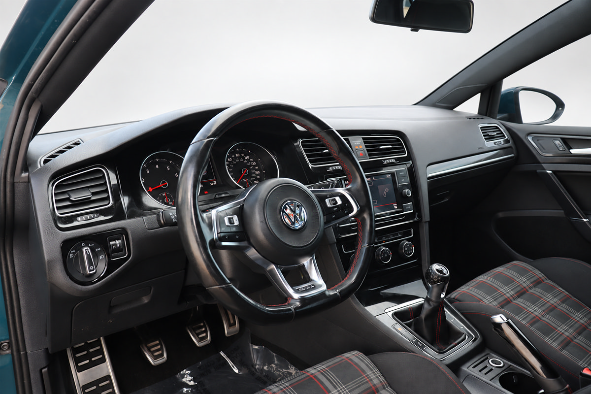 Used 2019 Volkswagen GTI S w/ Driver Assistance Package FWD image 26