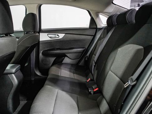 Used 2023 Kia Forte LXS image 17