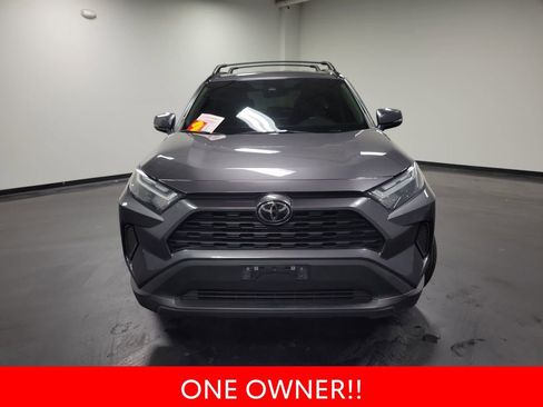 Used 2022 Toyota RAV4 XLE image 3