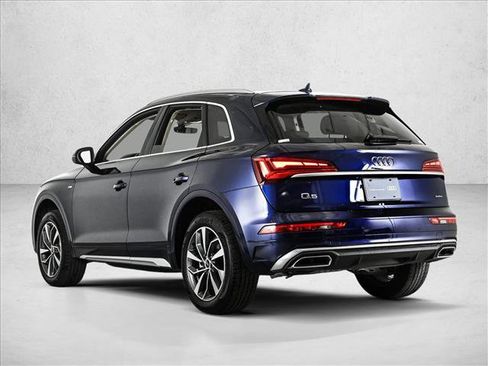 Certified 2025 Audi Q5 2.0T Premium Plus w/ Premium Plus Package image 8