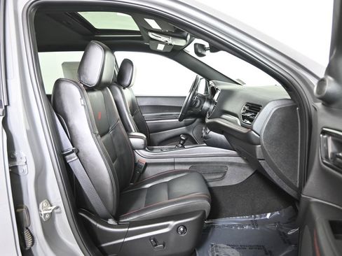 Used 2023 Dodge Durango GT image 13