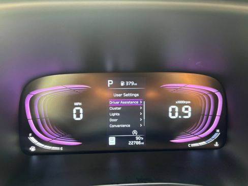 Used 2025 Kia Soul LX w/ LX Technology Package FWD image 37