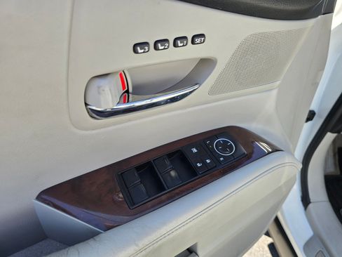 Used 2011 Lexus RX 350 AWD w/ Premium Pkg image 56