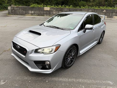 Used 2015 Subaru WRX STI AWD/4WD image 10