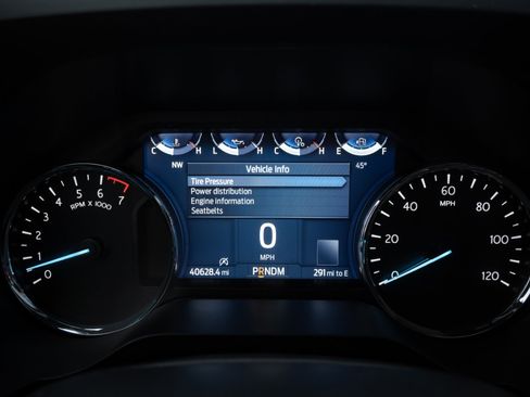 Used 2024 Ford Expedition Limited image 40