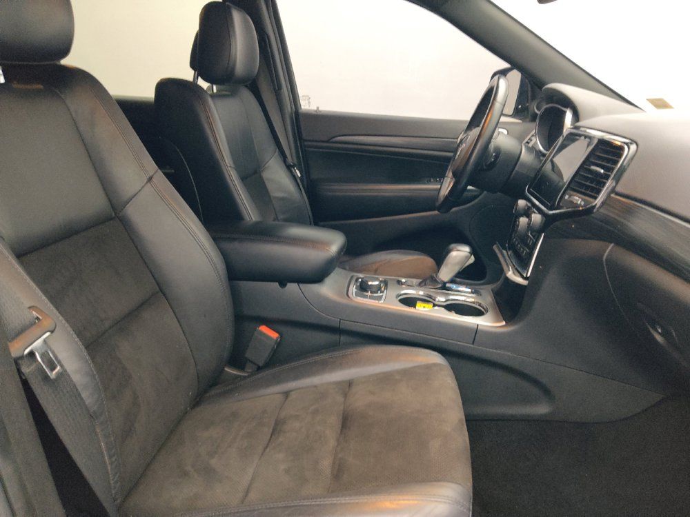 Used 2020 Jeep Grand Cherokee Altitude AWD/4WD image 21