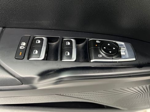 Used 2025 Kia K5 LXS image 12