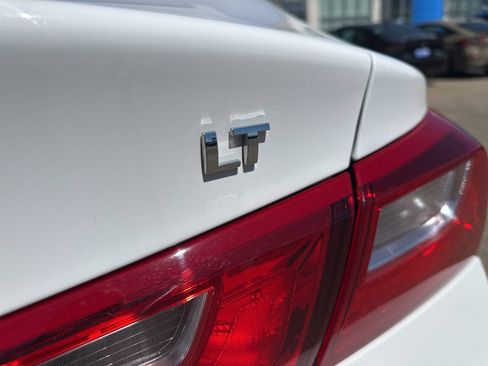 Used 2024 Chevrolet Malibu LT FWD image 6