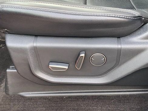 Used 2019 Ford F150 Raptor w/ Equipment Group 802A Luxury image 30