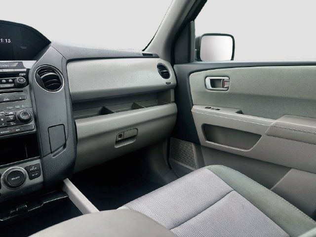 Used 2015 Honda Pilot SE image 24