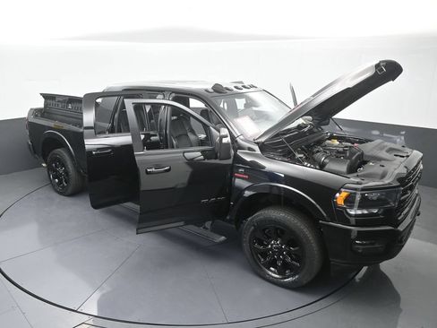 Used 2023 RAM 2500 Limited AWD/4WD image 80