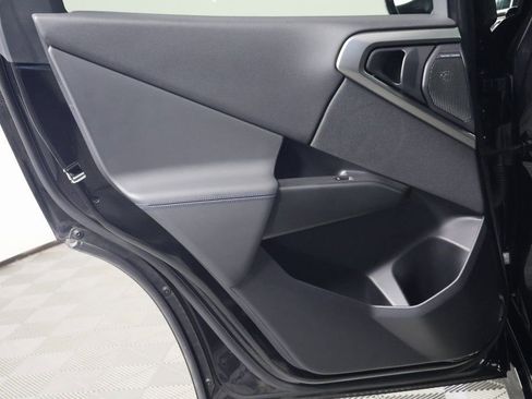 Used 2025 BMW X3 xDrive30i w/ M Sport Package image 13