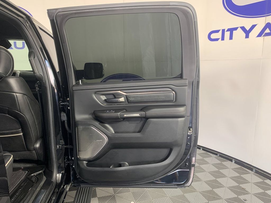 Used 2019 RAM 1500 Limited AWD/4WD image 34
