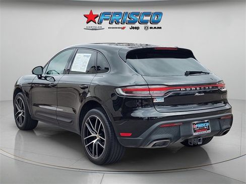Used 2024 Porsche Macan image 7