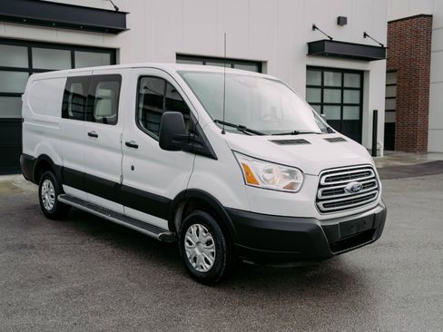 Used 2019 Ford Transit 250 130 Low Roof w/ Exterior Upgrade Package image 7