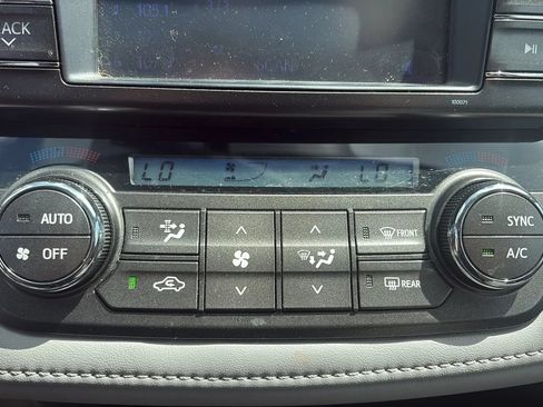 Used 2013 Toyota RAV4 XLE AWD/4WD image 25