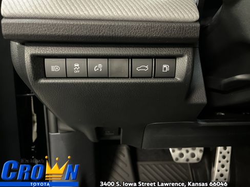 New 2026 Toyota Camry SE FWD image 35