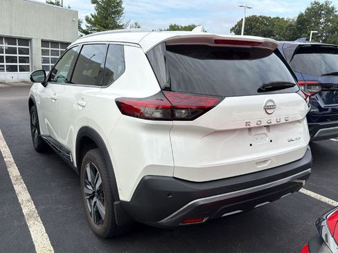 Used 2023 Nissan Rogue SL w/ SL Premium Package AWD/4WD image 5
