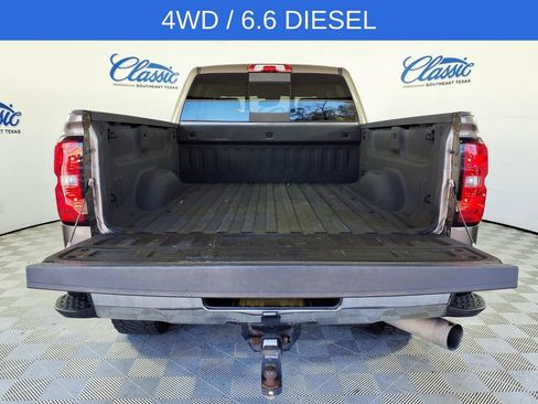 Used 2015 Chevrolet Silverado 2500 LTZ w/ Duramax Plus Package image 5