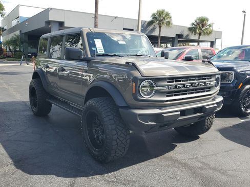 New 2025 Ford Bronco Big Bend image 2