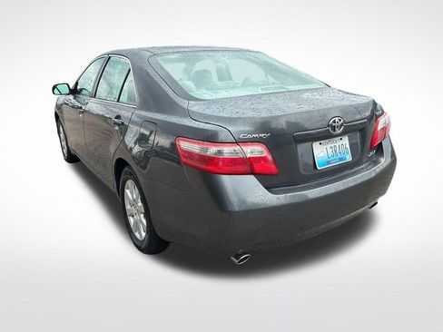Used 2009 Toyota Camry XLE FWD image 5