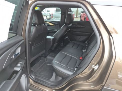 Used 2021 Chevrolet TrailBlazer ACTIV w/ Sun and Liftgate Package image 13