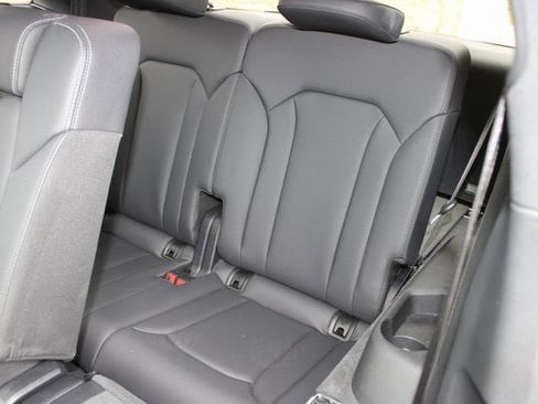 Used 2025 Audi Q7 3.0T Premium Plus image 7