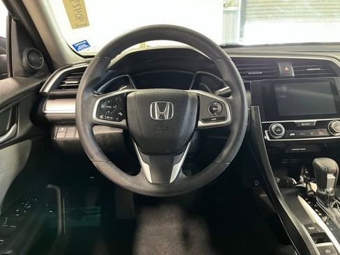Used 2016 Honda Civic EX image 21