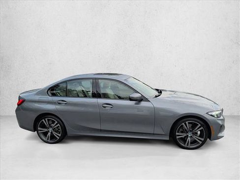 Used 2023 BMW 330i xDrive Sedan w/ Premium Package AWD/4WD image 4