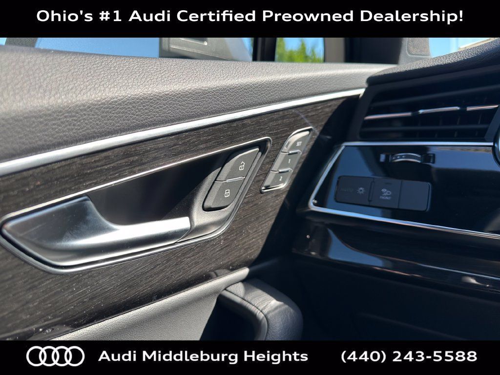 Used 2026 Audi Q7 2.0T Premium w/ Convenience Plus Package AWD/4WD image 32