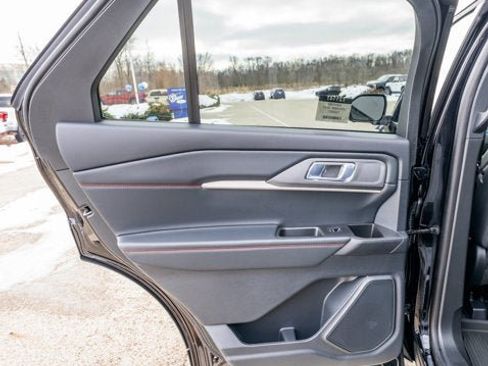 New 2026 Ford Explorer ST-Line image 21