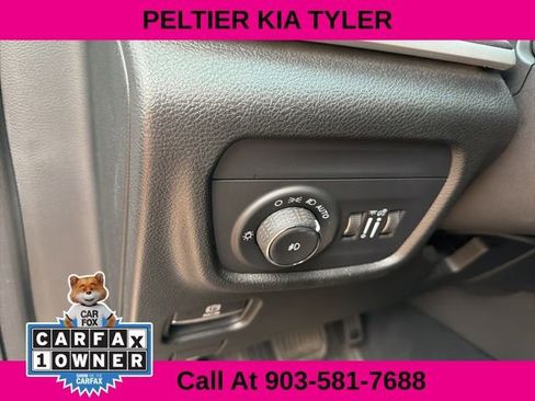 Used 2023 Jeep Grand Cherokee Limited w/ Black Appearance Package image 18