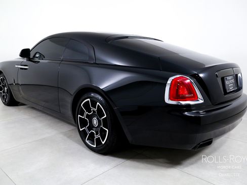 Used 2017 Rolls-Royce Wraith RWD image 8