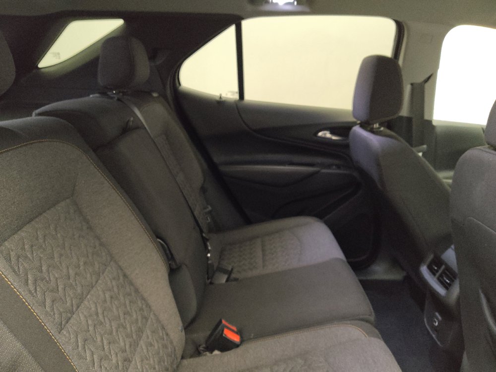 Used 2022 Chevrolet Equinox LT FWD image 19