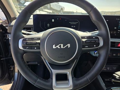 Used 2025 Kia K5 EX FWD image 21