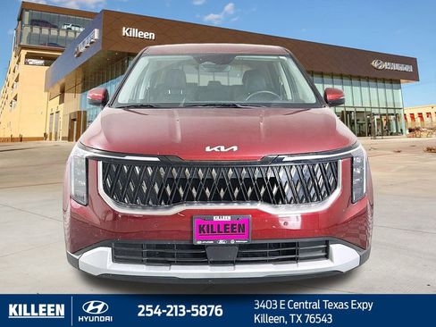 Used 2025 Kia Carnival LXS image 2