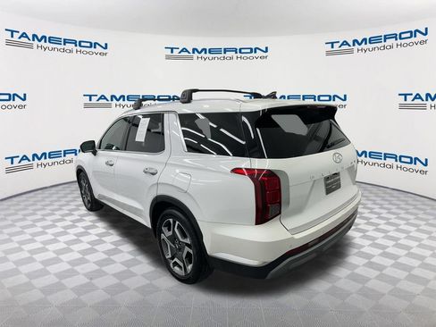 Used 2024 Hyundai Palisade Limited FWD image 3