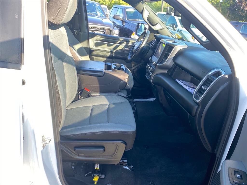 Used 2022 RAM 1500 Big Horn AWD/4WD image 24