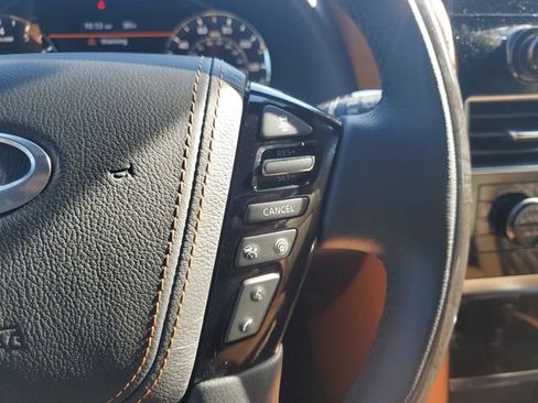 Used 2024 INFINITI QX80 Sensory image 15