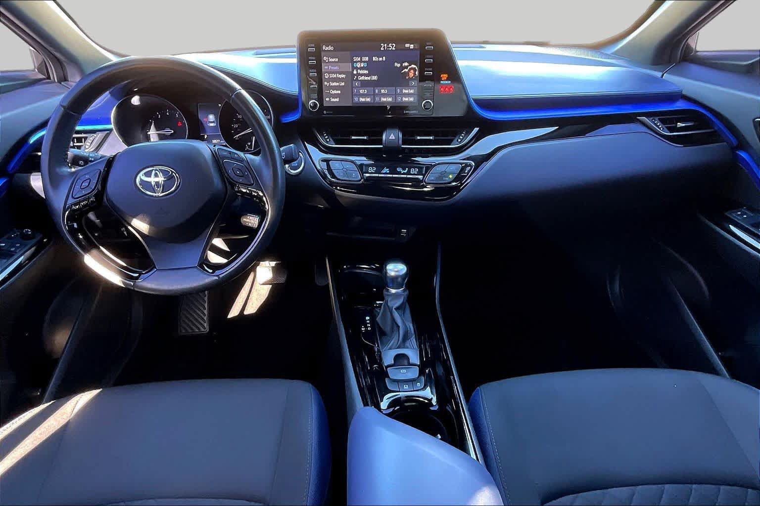 Used 2022 Toyota C-HR XLE FWD image 15