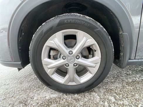 Certified 2025 Honda HR-V LX image 11