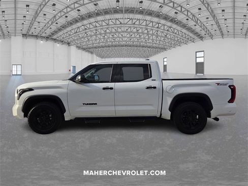 Used 2022 Toyota Tundra SR5 image 4