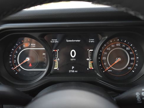 Used 2026 Jeep Wrangler Unlimited Sport AWD/4WD image 32