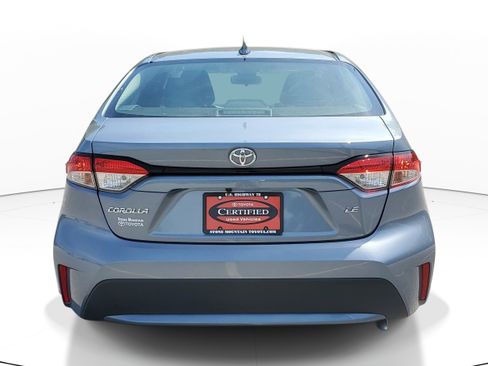Used 2021 Toyota Corolla LE image 5