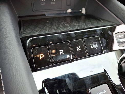 New 2025 Nissan Murano SL image 11